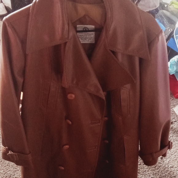 Women's leather jacket - Picture 3 of 3